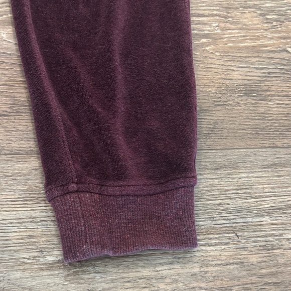 Lululemon Warm Down Jogger Velour Heathered Arctic Plum Women's Size 8 EUC - Picture 8 of 14